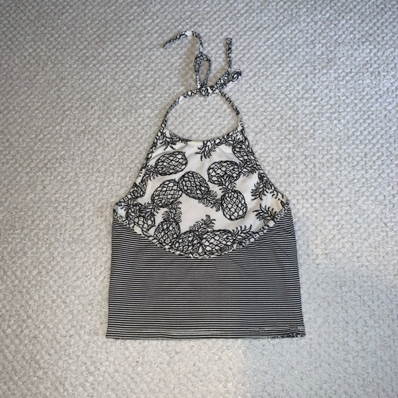 reversible patterned halter top - Picture 4 of 4